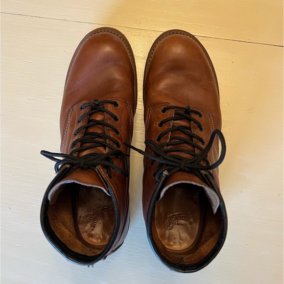 Like NEW, genuine leather Red Wing boots. Men’s USA 10 - Picture 3 of 7